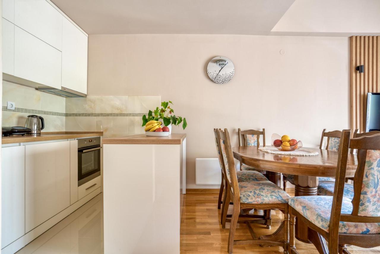 Milas Apartment Kotor Luaran gambar