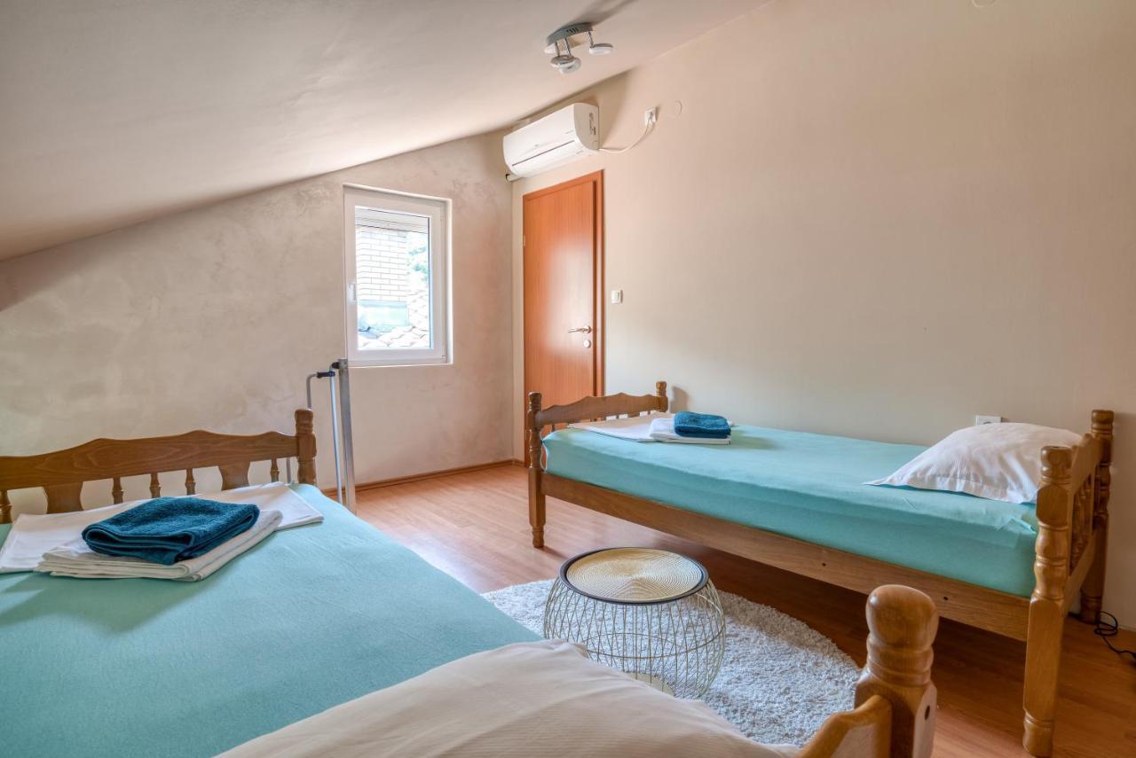 Milas Apartment Kotor Luaran gambar